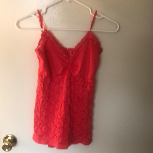 Tank - Picture 1 of 2